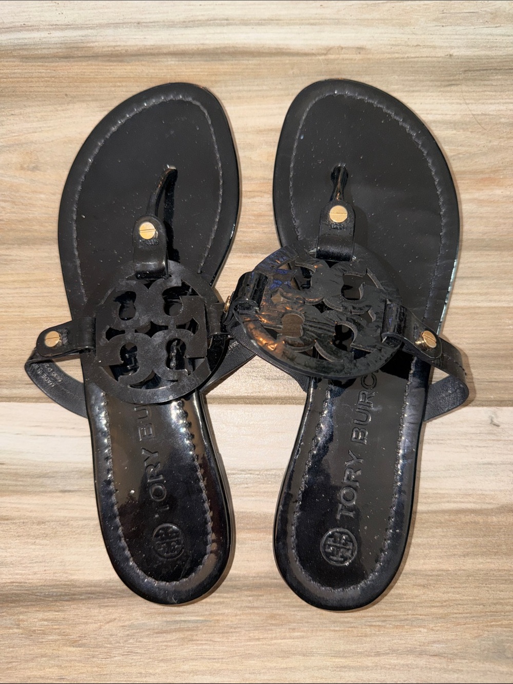 Tory Burch Black Patent Logo Toe-Post Sandals